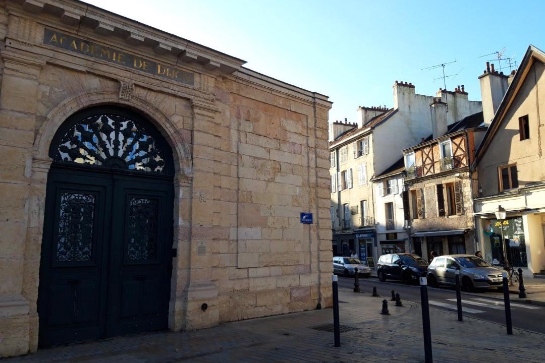 Photo of Buildings in Centre Sud