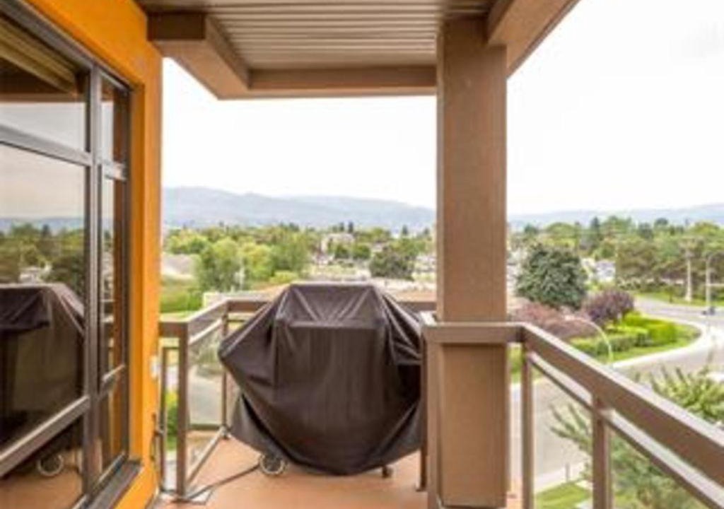 Photo of Patio Balcony in South Pandosy