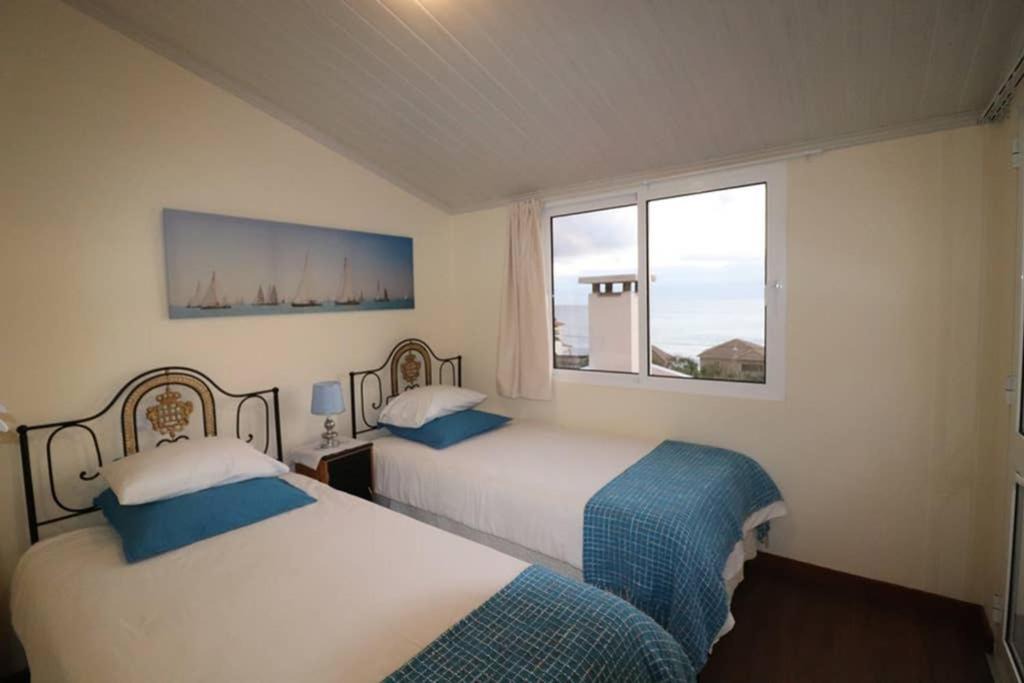 Photo of Bedroom in Paul do Mar