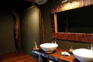 Photo of Bathroom in Kataragama