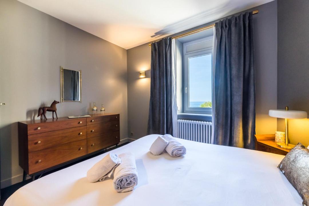 Photo of Bedroom in Biarritz City Centre