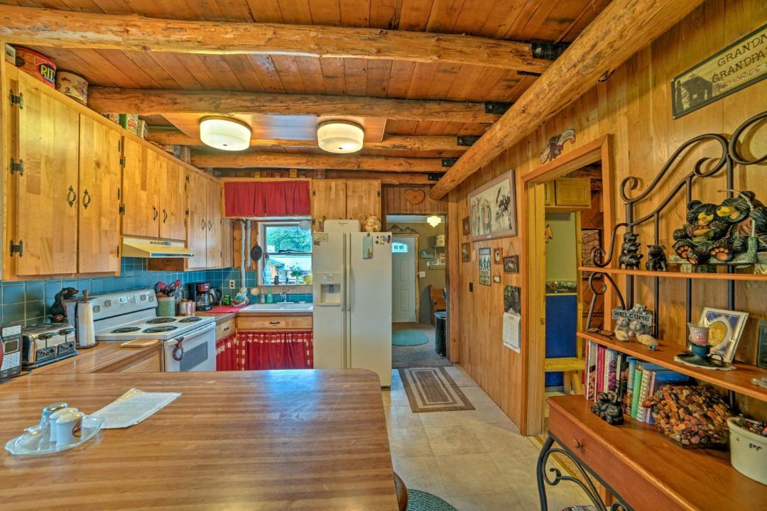 Photo of Kitchen in Wise River