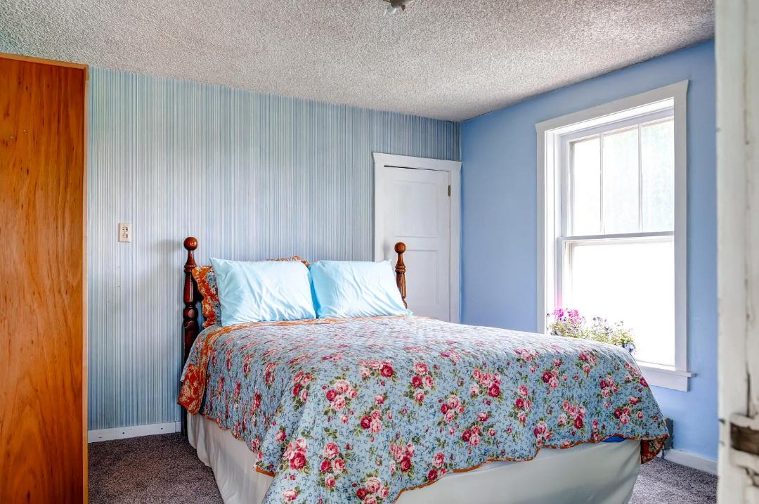 Photo of Bedroom in Tropic