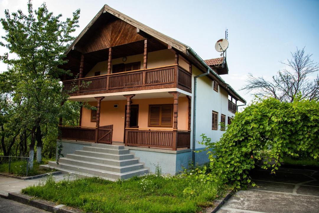 Photo of Buildings in Pausesti-Maglasi