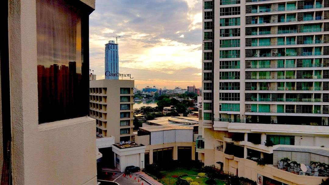 Photo of Buildings in Kollupitiya