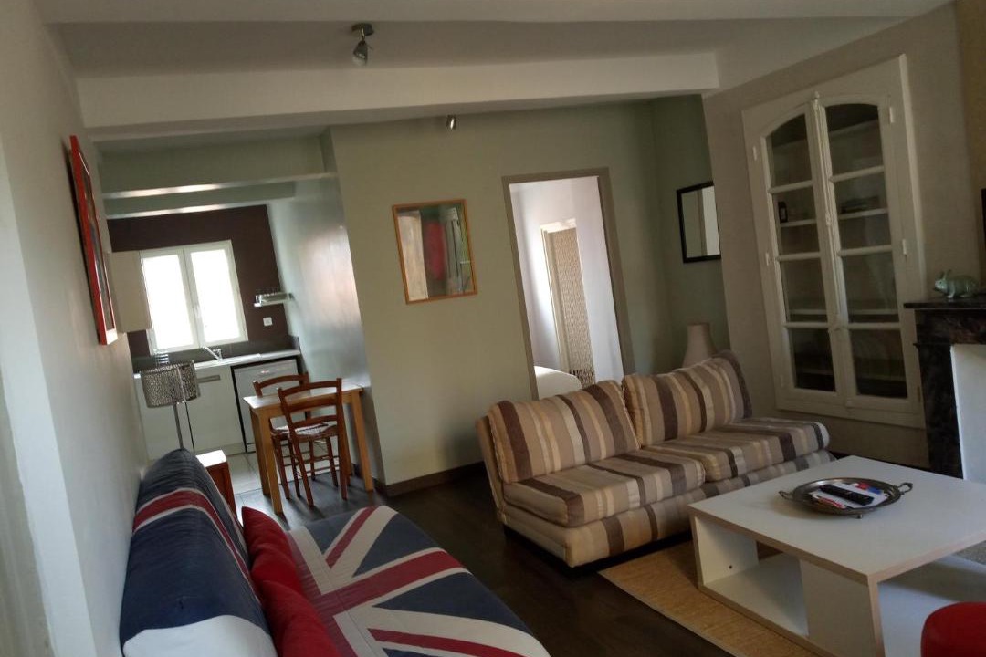 Photo of Livingroom in Beziers City Centre
