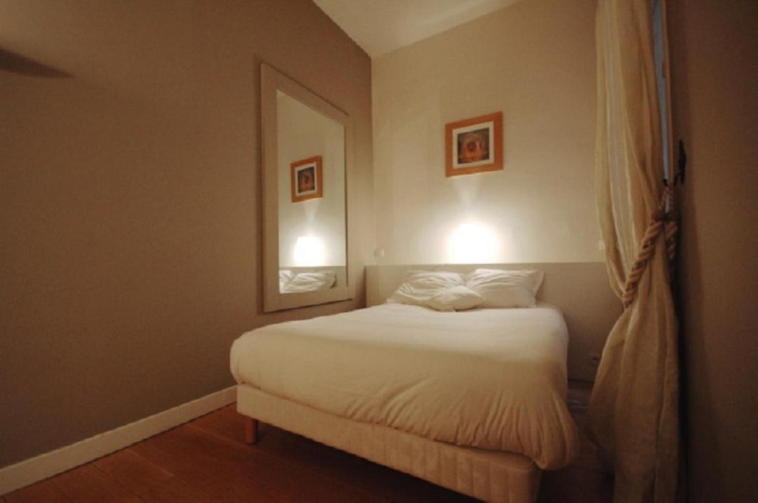 Photo of Bedroom in Archives
