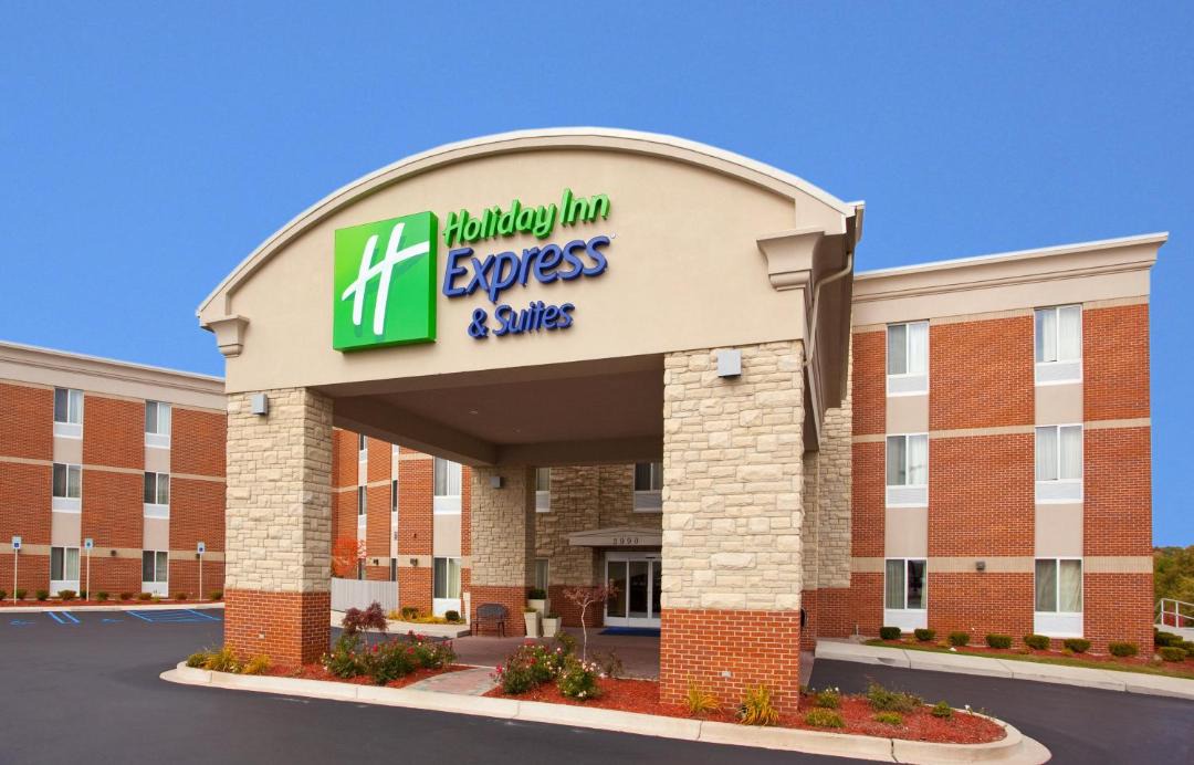 Photo of Others in Auburn Hills