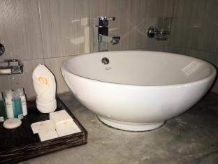 Photo of Bathroom in Trincomalee