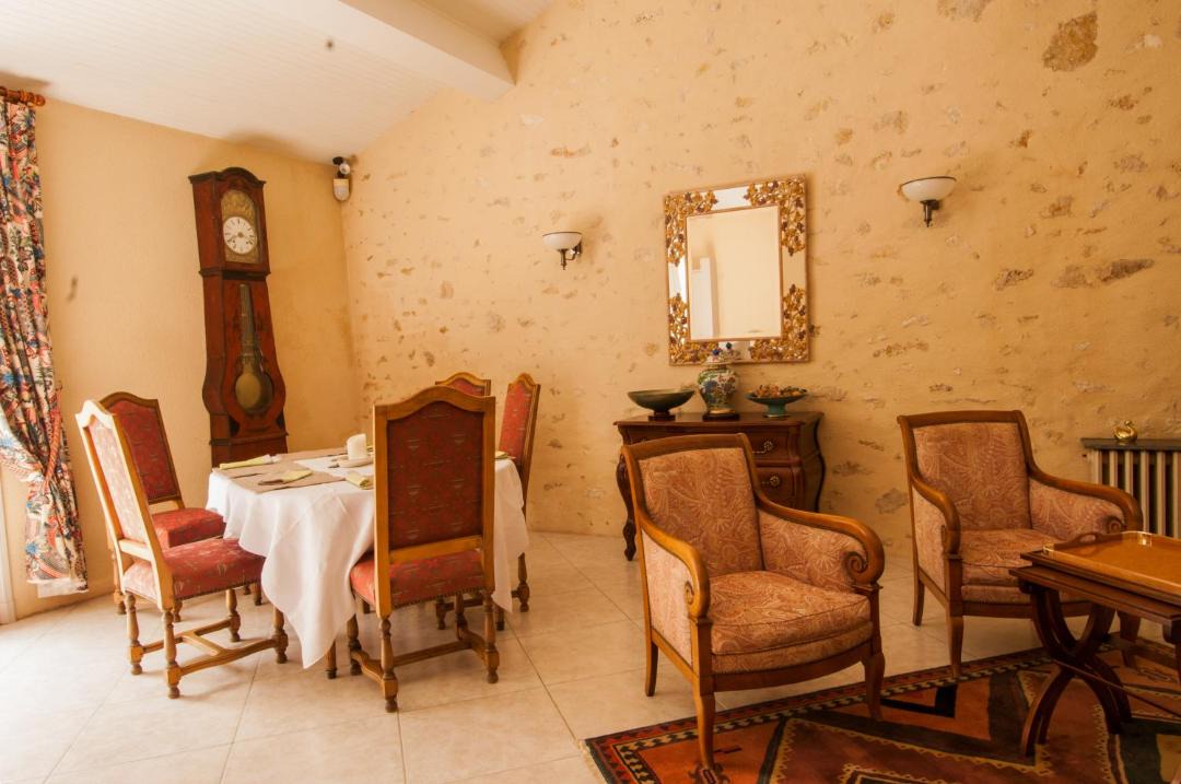 Photo of Livingroom in Begadan