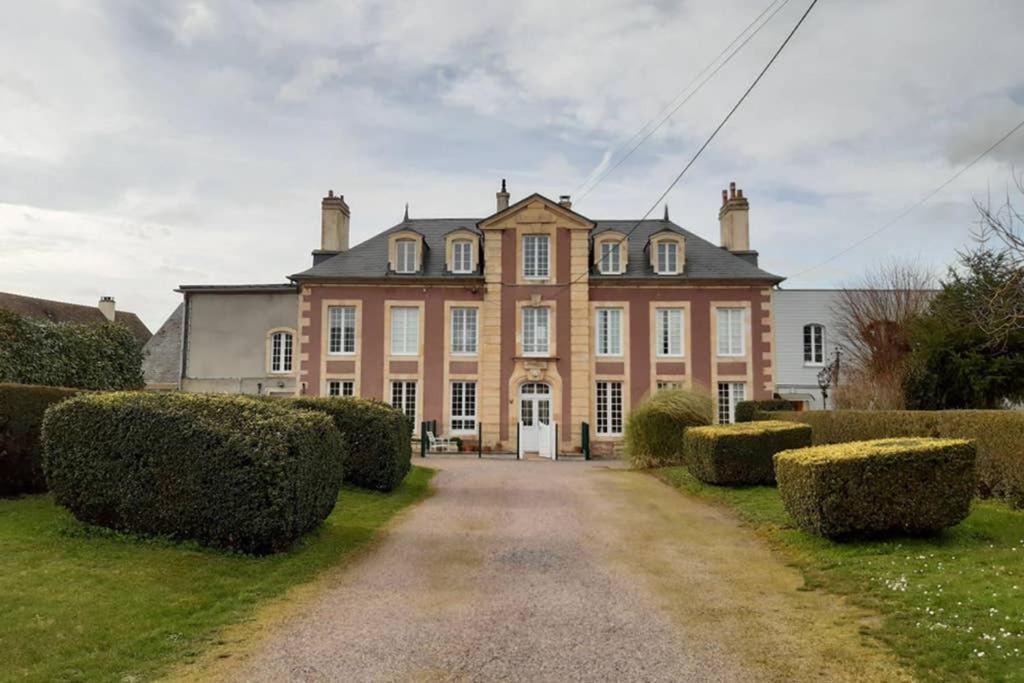 Photo of Buildings in May-sur-Orne