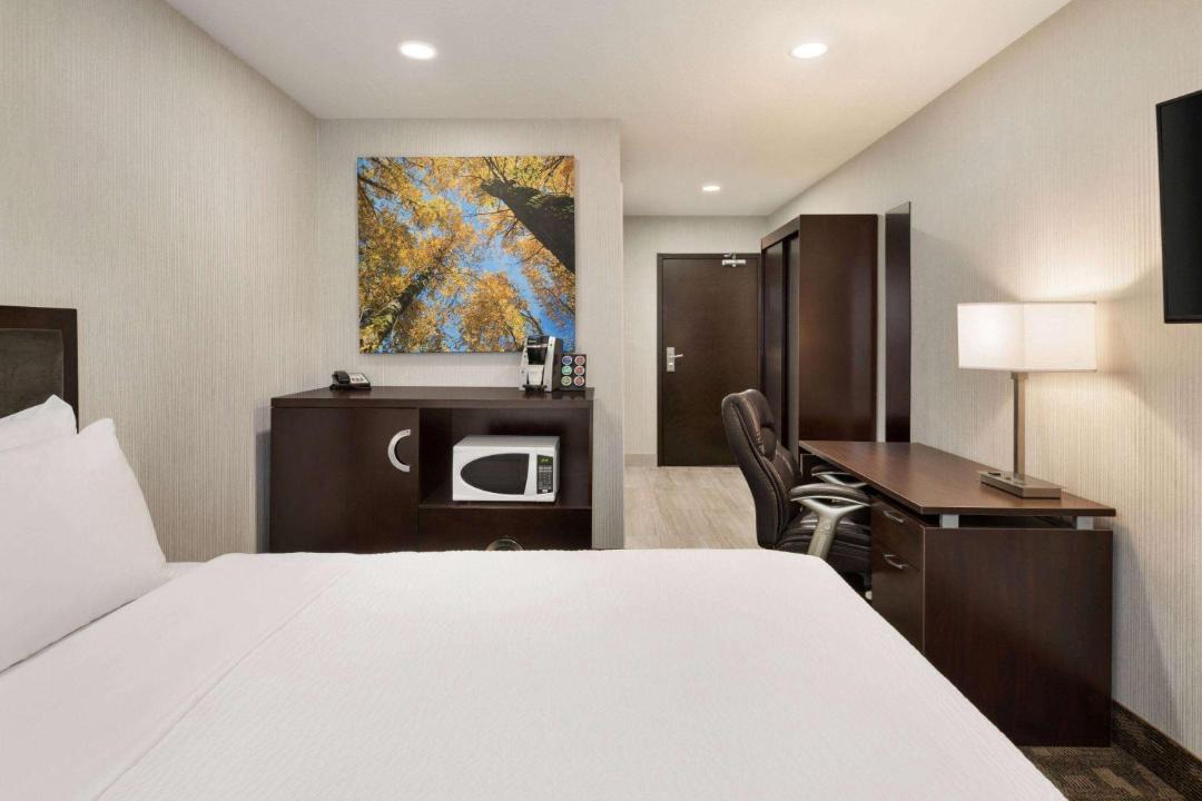 Photo of Bedroom in Wainwright