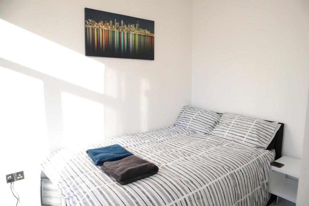 Photo of Bedroom in Botwell