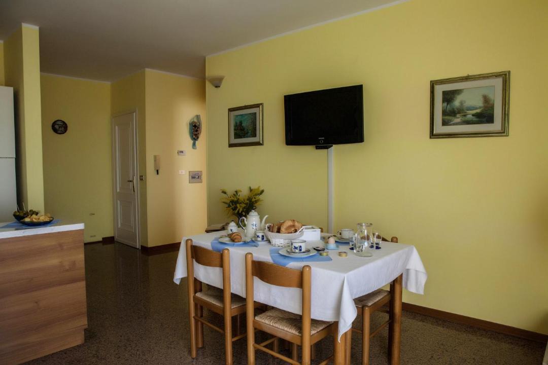 Photo of Others in Oldesio