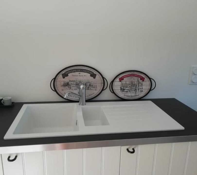 Photo of Kitchen in Saint-Come-de-Fresne