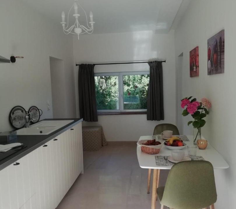 Photo of Kitchen in Saint-Come-de-Fresne