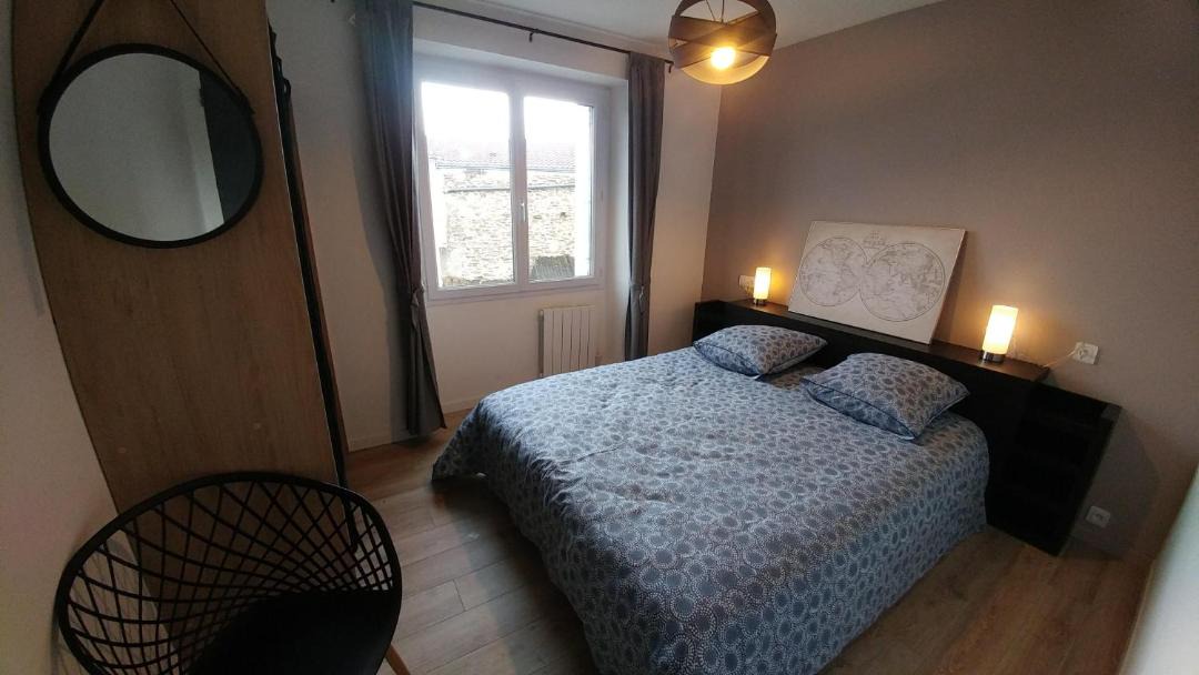Photo of Bedroom in Saint-Paul-en-Pareds