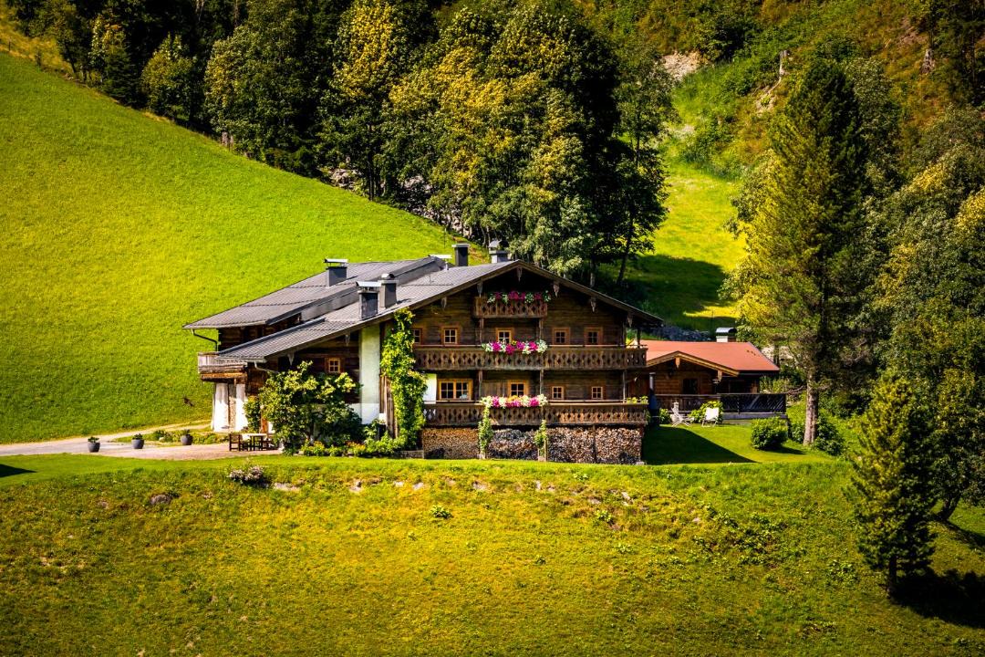 Photo of Others in Hinterglemm