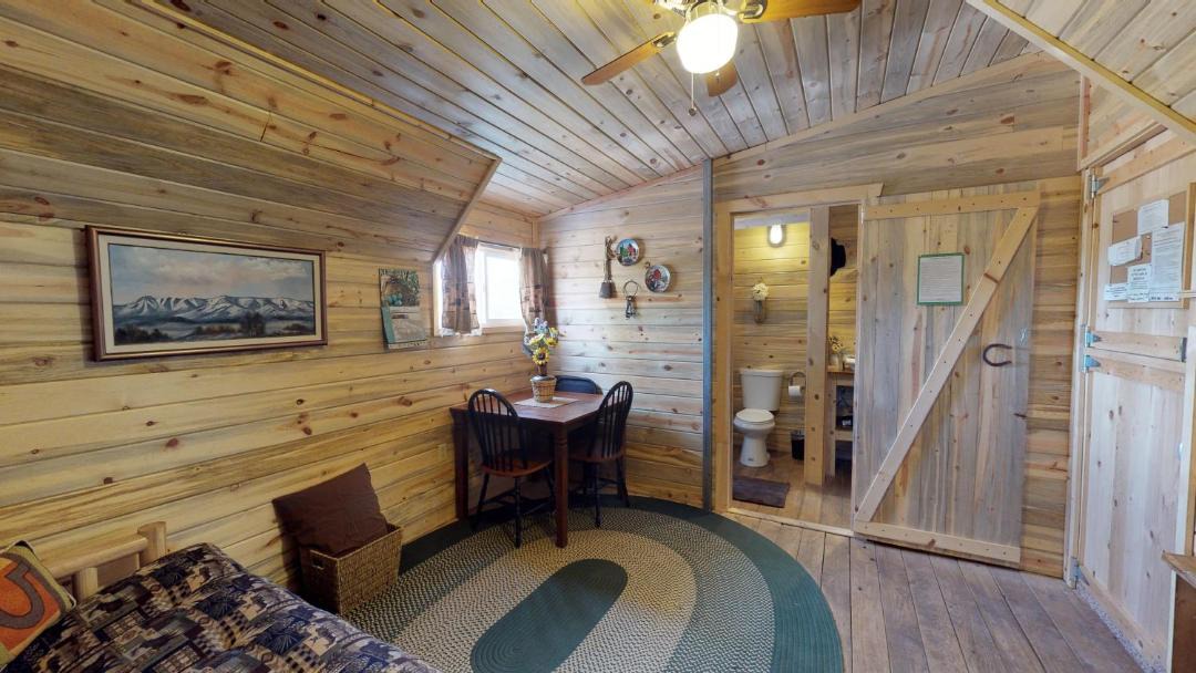 Photo of Livingroom in Monticello
