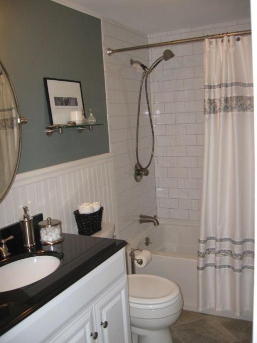 Photo of Bathroom in Connaught