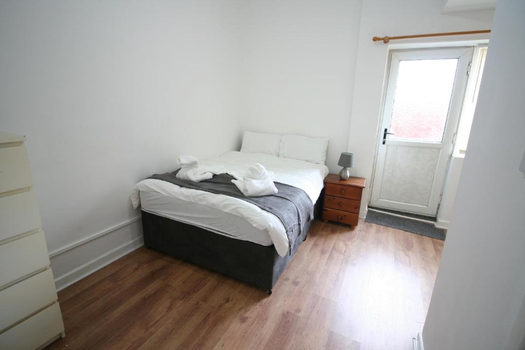 Photo of Bedroom in Riverside