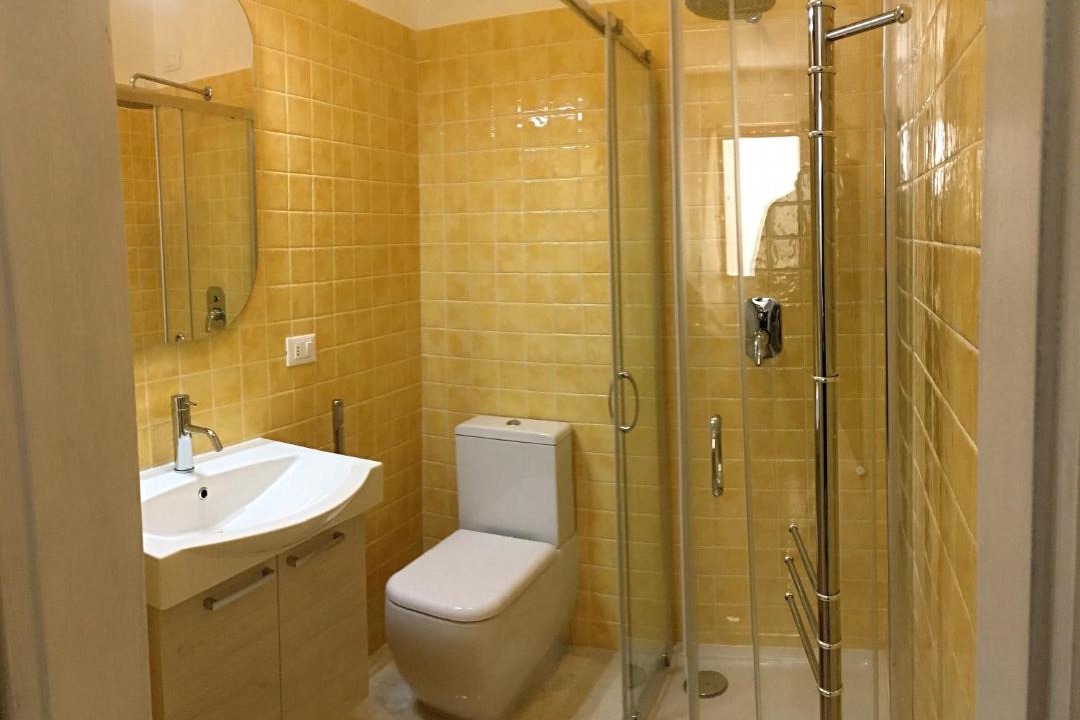 Photo of Bathroom in Historic Centre