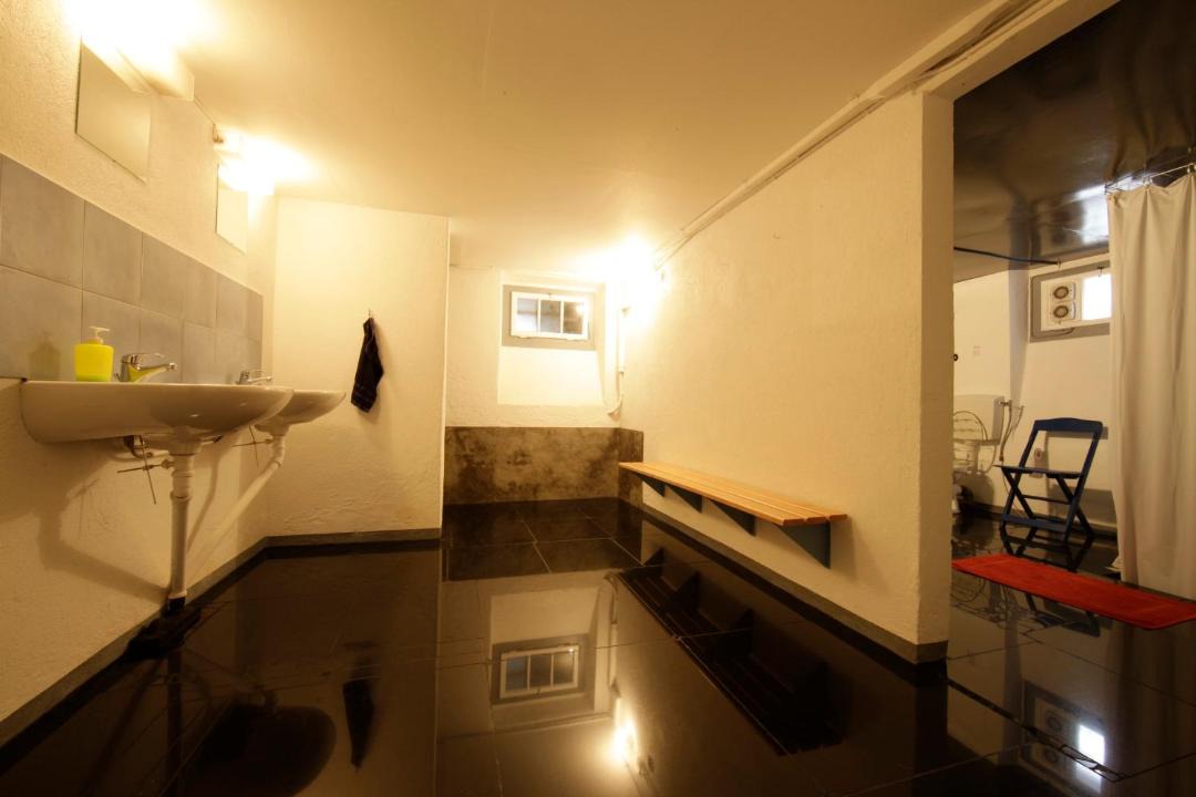 Photo of Bathroom in Wassen