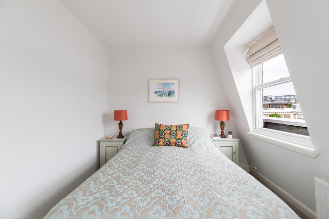Photo of Bedroom in Warwick