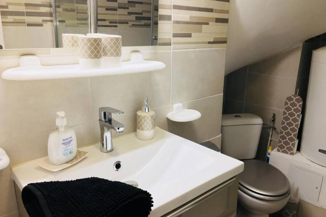 Photo of Bathroom in Opera