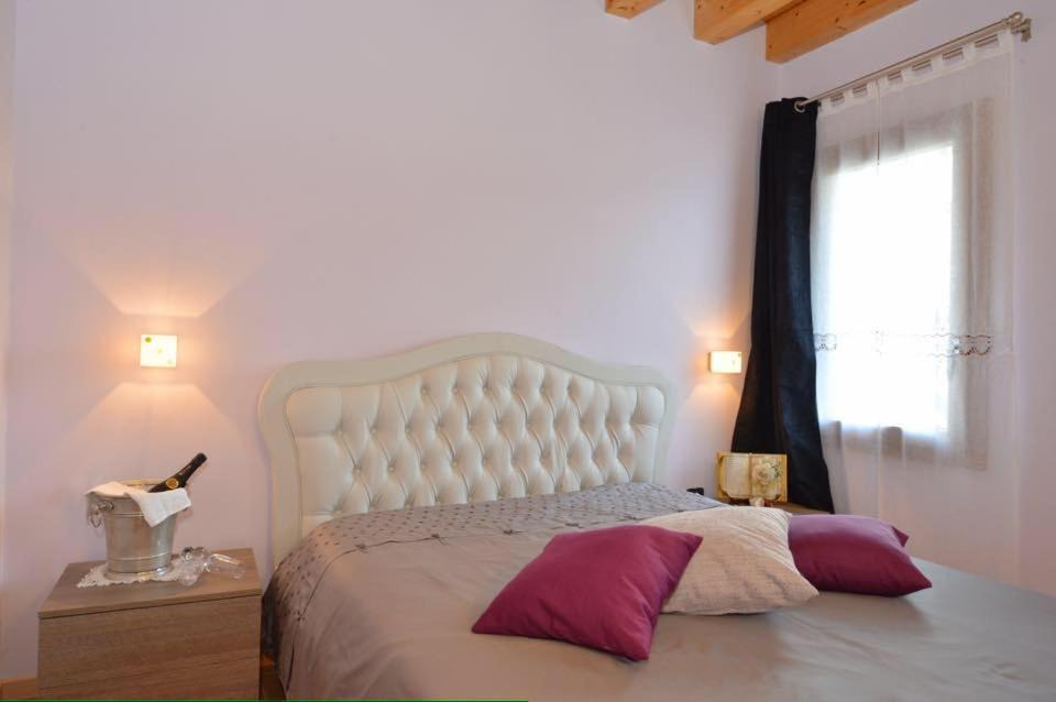 Photo of Bedroom in Arcole
