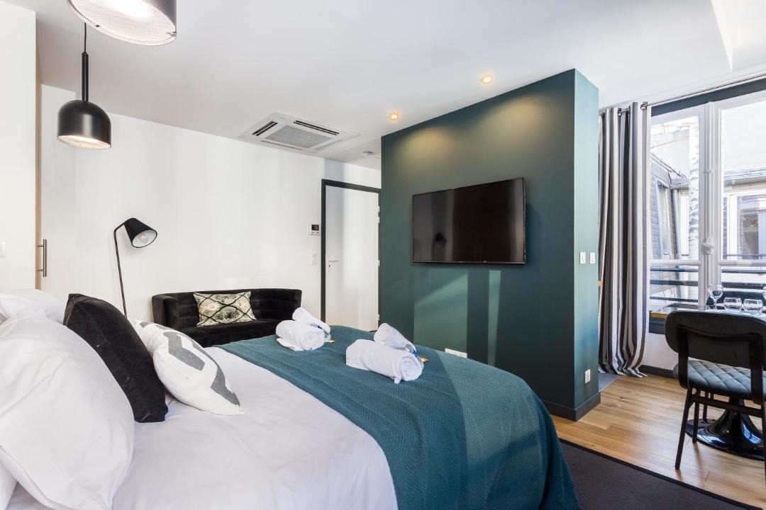 Photo of Bedroom in Faubourg-du-Roule