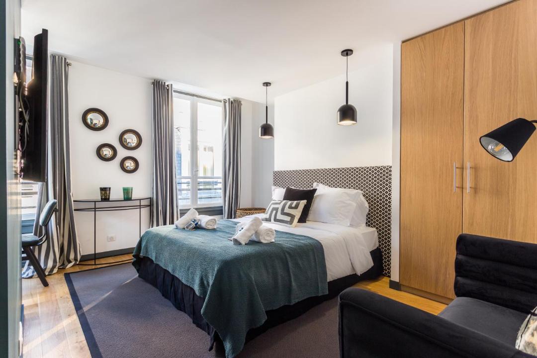 Photo of Bedroom in Faubourg-du-Roule