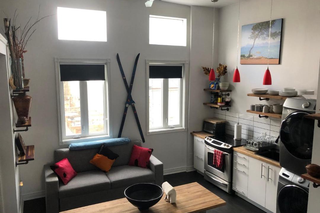 Photo of Livingroom in Cabbagetown