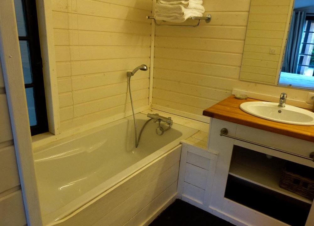 Photo of Bathroom in Lege-Cap-Ferret