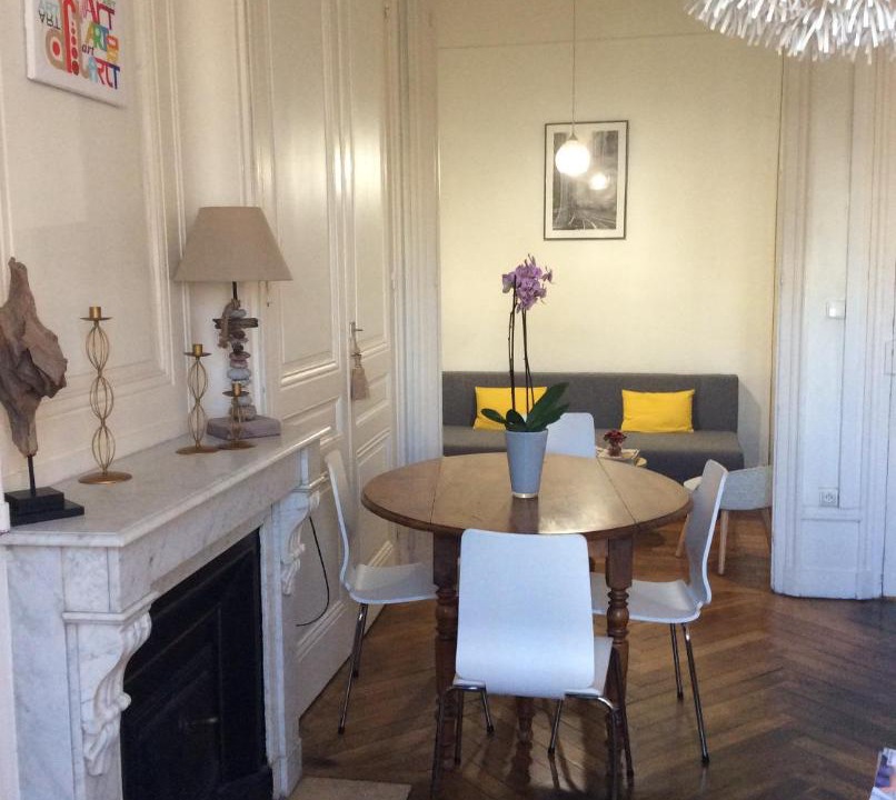 Photo of Livingroom in Part Dieu - Bir Hakeim