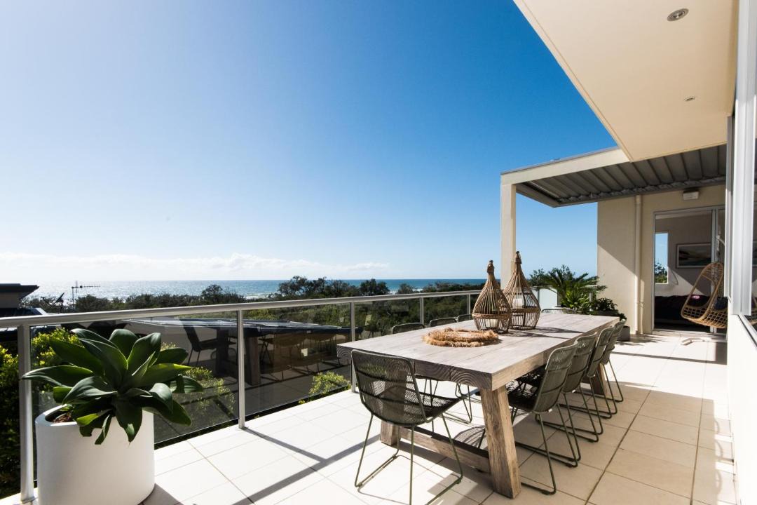 Photo of Patio Balcony in Castaways Beach