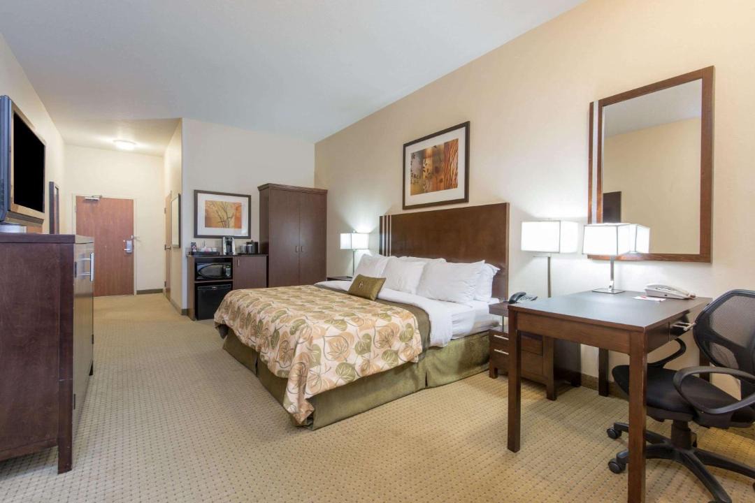 Photo of Bedroom in Wainwright