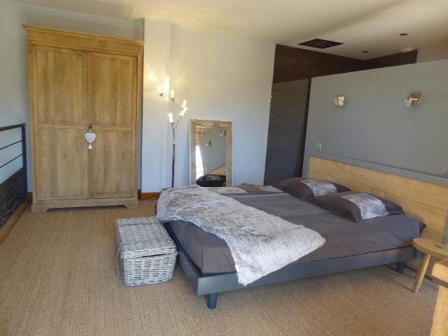Photo of Bedroom in Chasselay