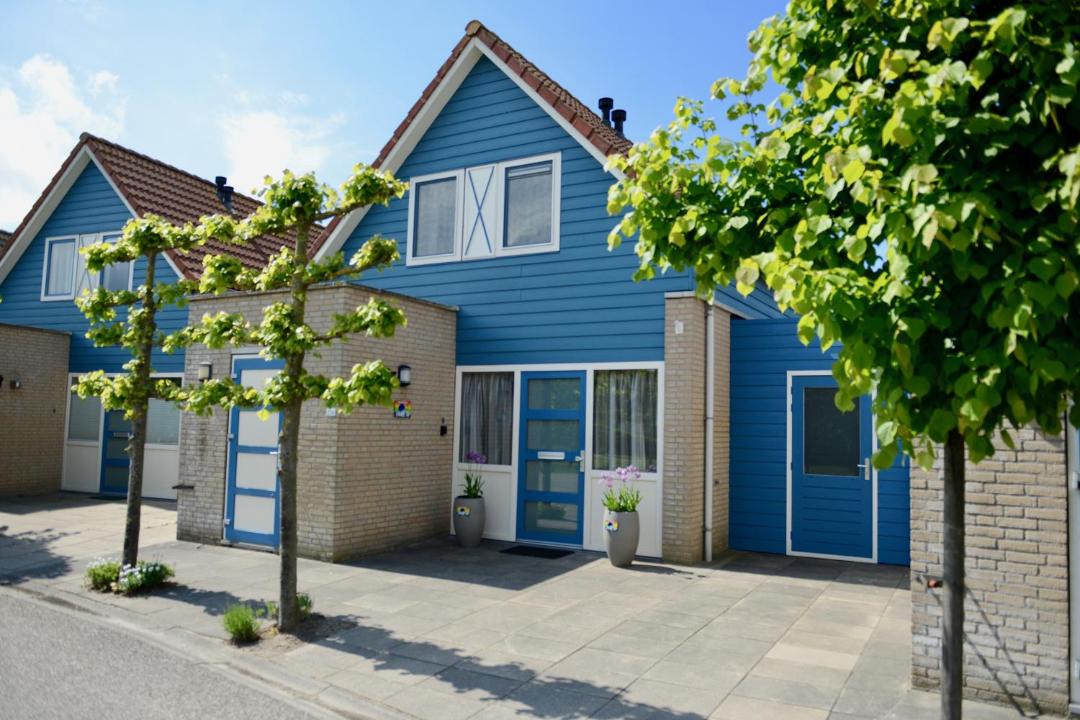 Photo of Buildings in Hoofdplaat