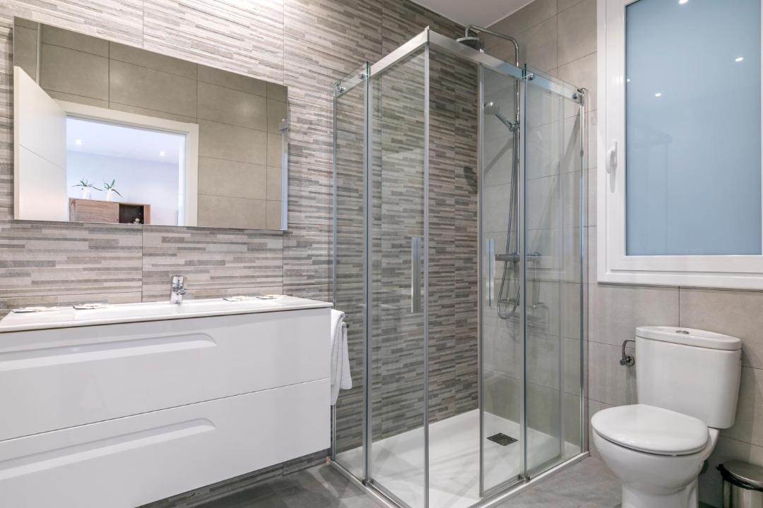 Photo of Bathroom in Gros