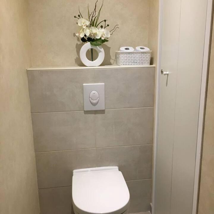 Photo of Bathroom in Beaune City Centre