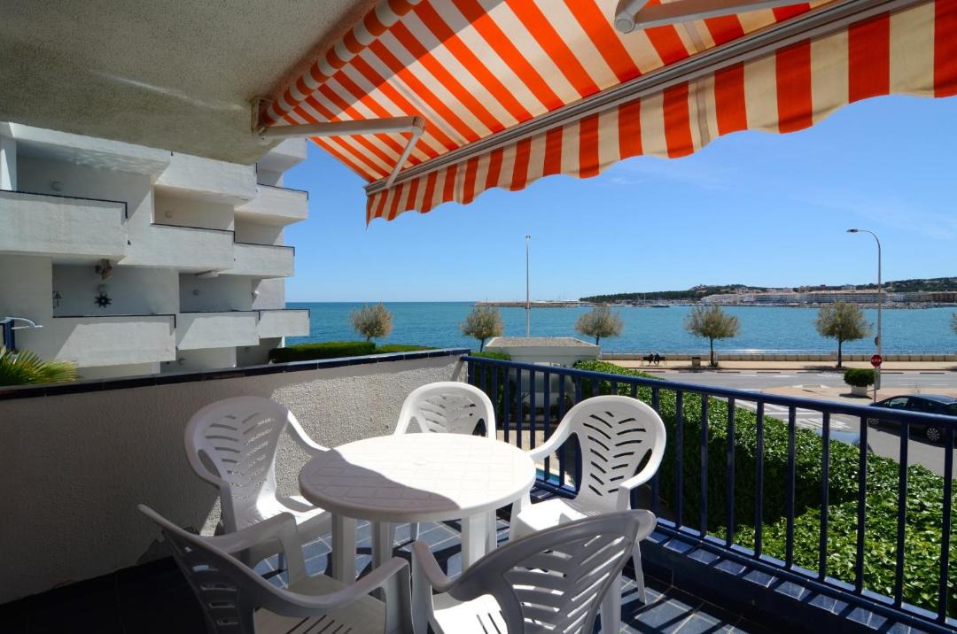 Photo of Patio Balcony in L'Escala