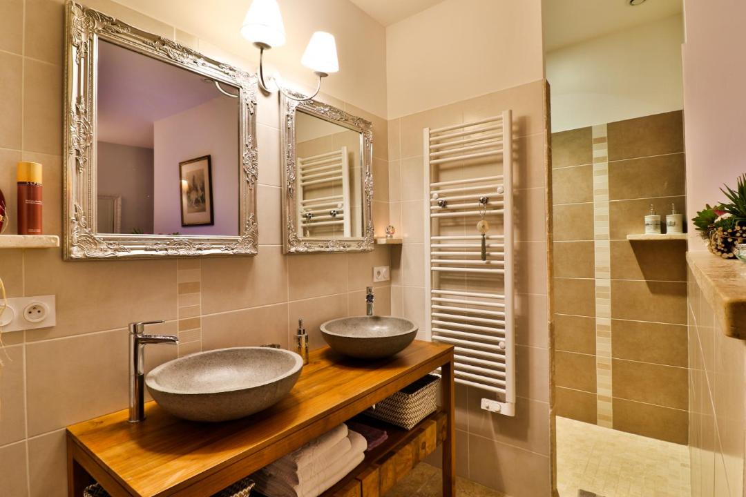 Photo of Bathroom in Pernes-les-Fontaines