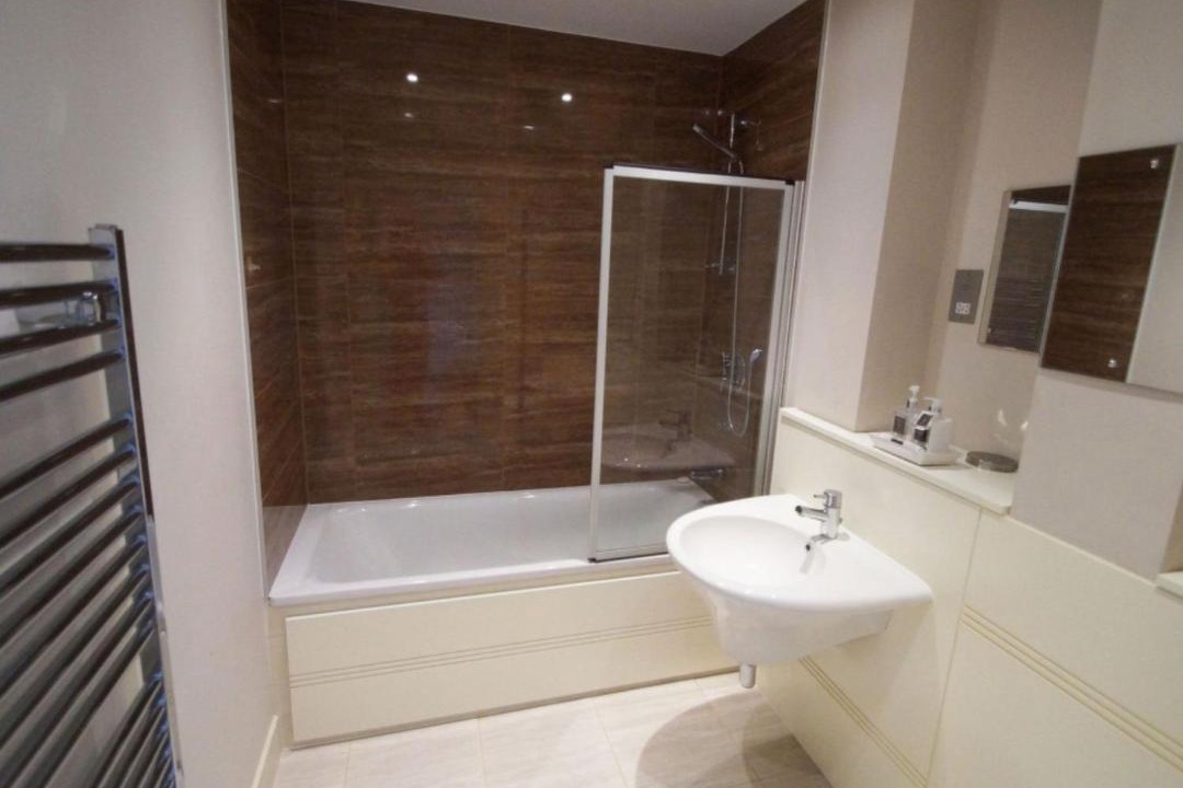 Photo of Bathroom in Atlantic Wharf
