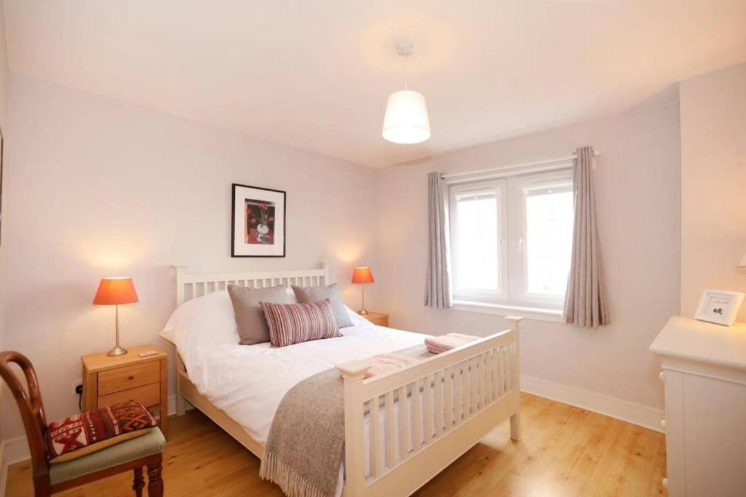 Photo of Bedroom in Leith