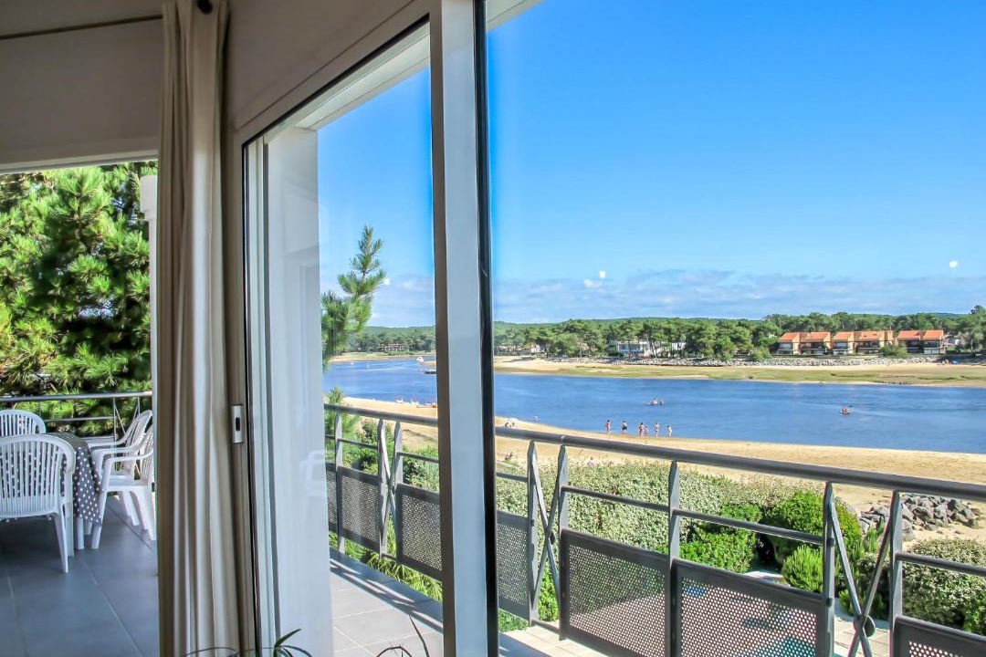 Photo of Patio Balcony in Mimizan-Plage