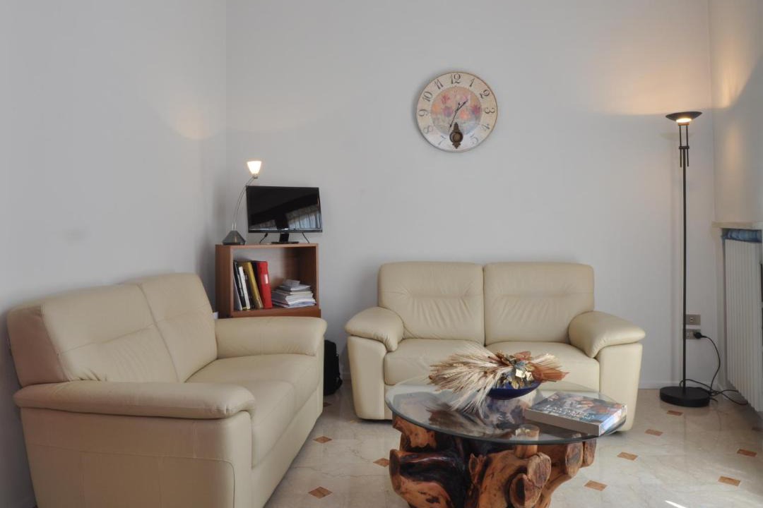 Photo of Livingroom in Old Town