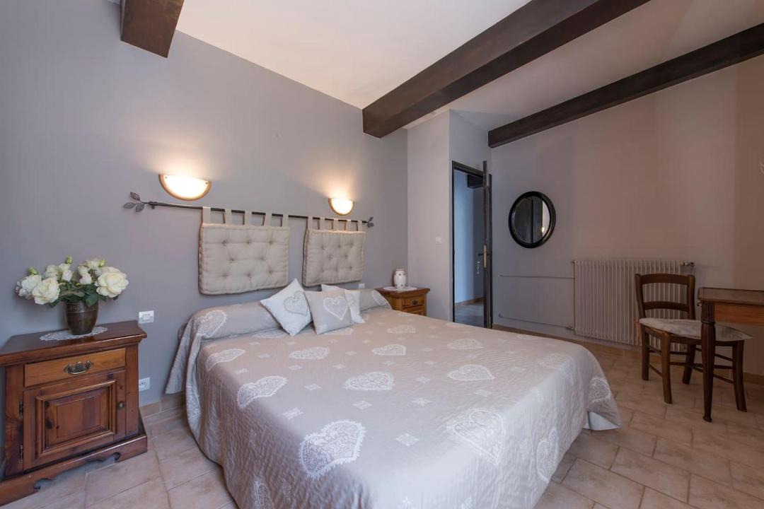 Photo of Bedroom in Entrevaux