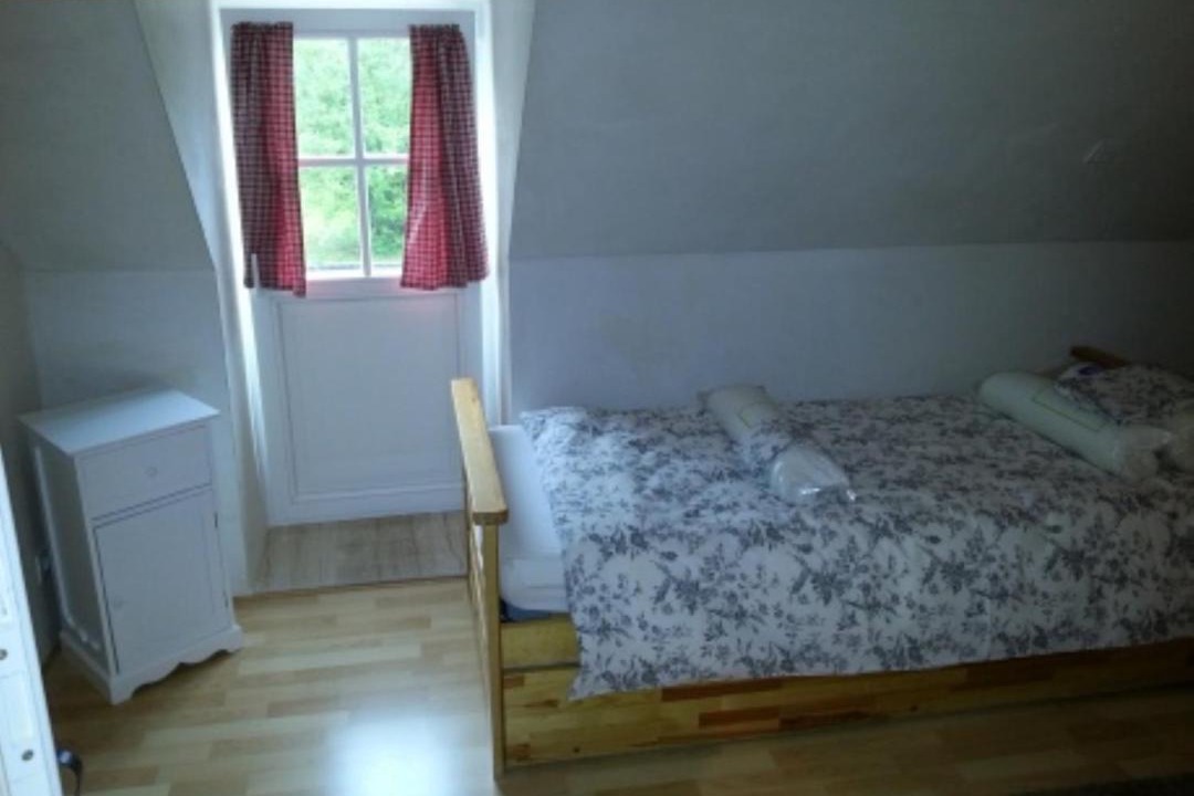 Photo of Bedroom in Montaigu-le-Blin