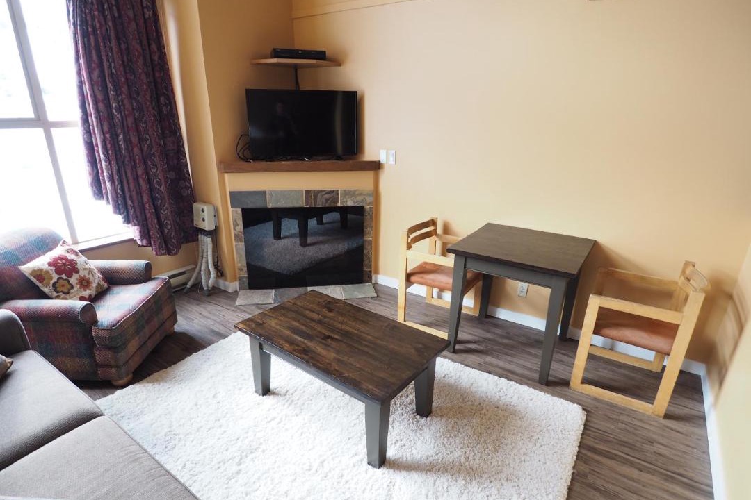 Photo of Livingroom in Okanagan-Similkameen